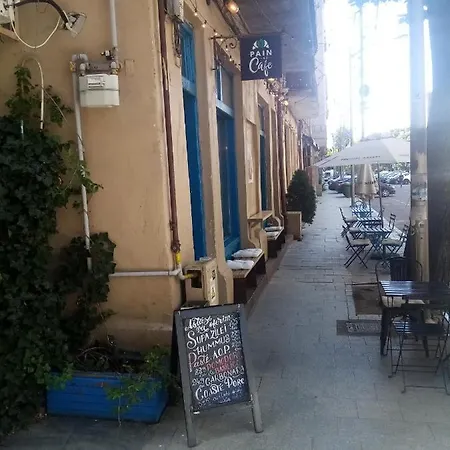 Apartament 2 Camere, Super Dragut Si Spatios, Zona Linistita, 100 Metrii De Calea Victoriei בוקרשט